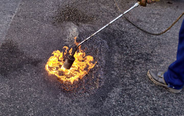 Clydebank flat roofing repairs